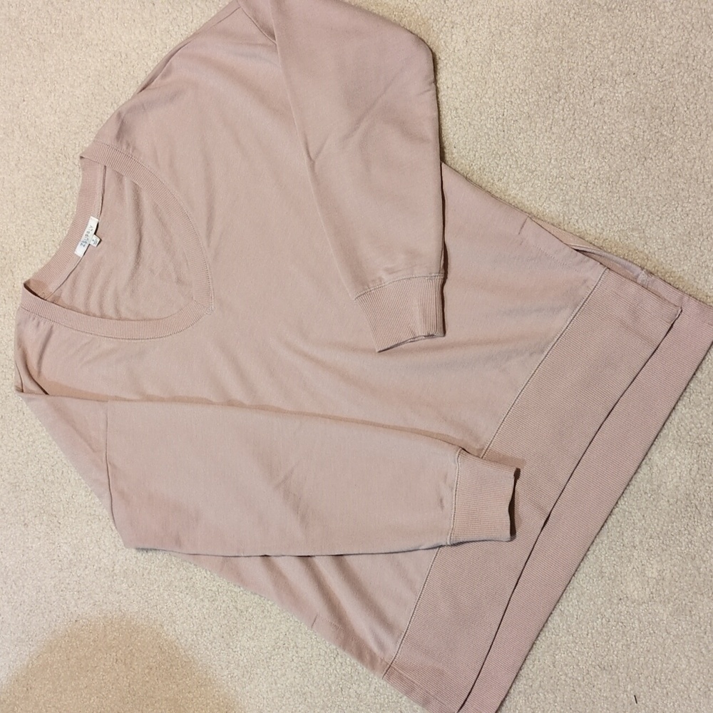 NWOT Z Supply Blush Lightweight V-Neck Sweatshirt - Small